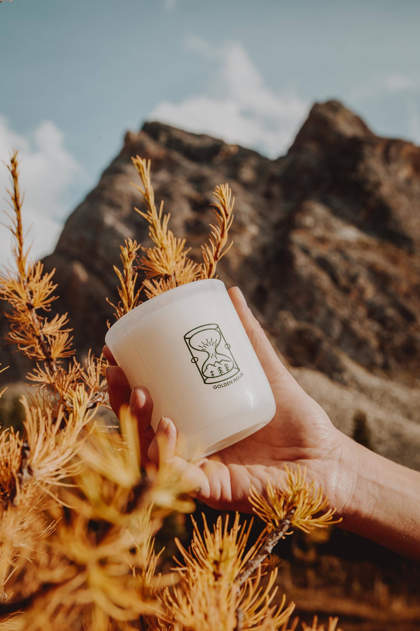 Golden Hour | Cashmere, Cedarwood Coconut Soy 8oz Candle